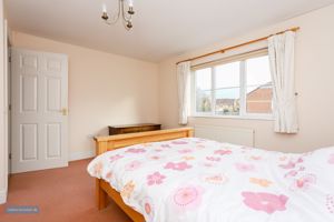 Bedroom- click for photo gallery